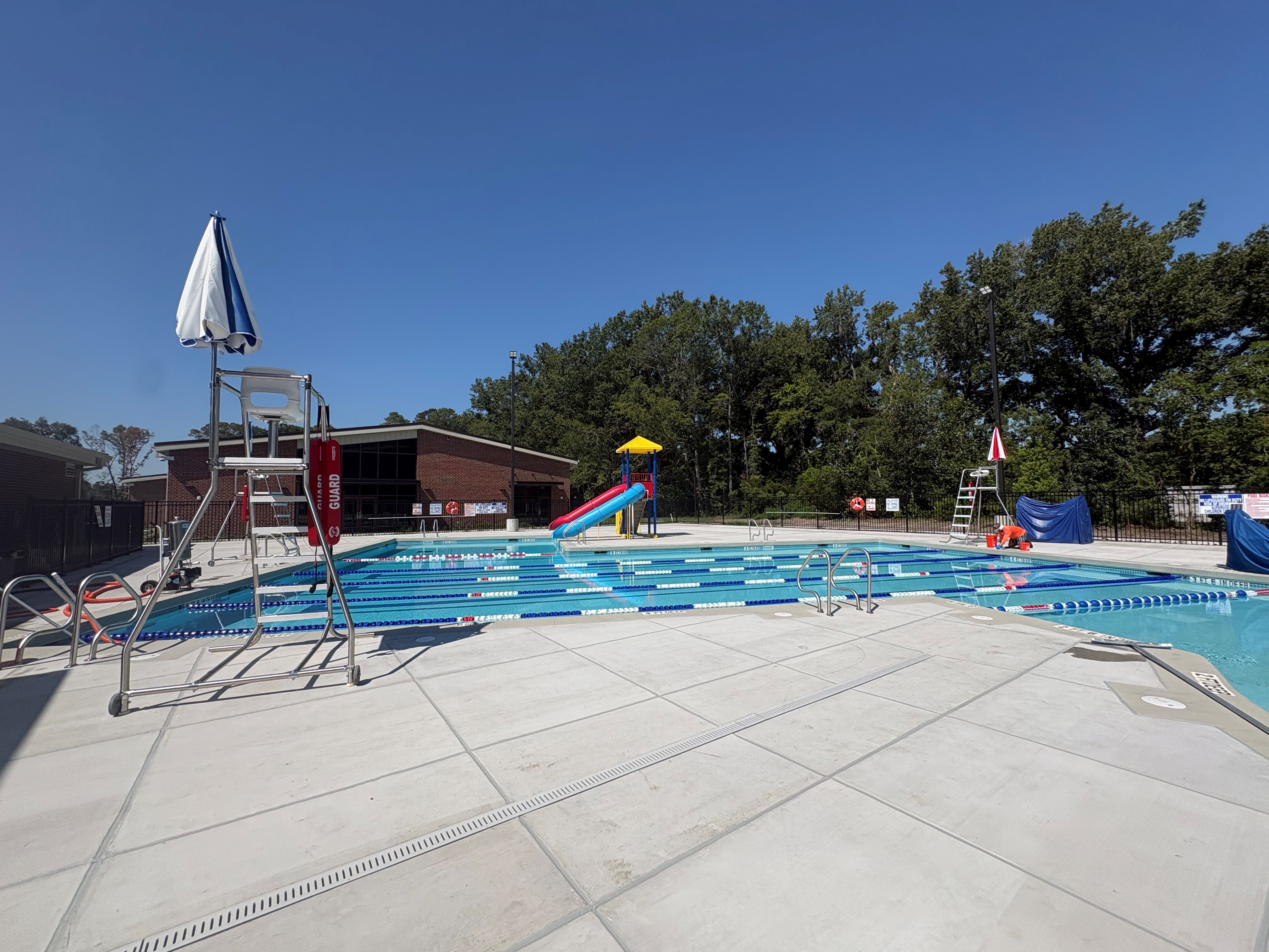 pool.jpg